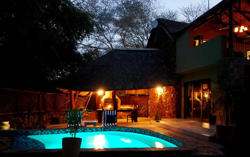 Tau @ Kruger Vila Marloth Park Quarto foto